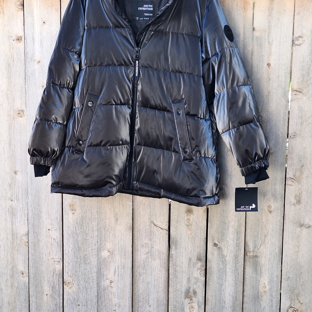 "Brand New" Artic Expedition Liquid Shine Coat